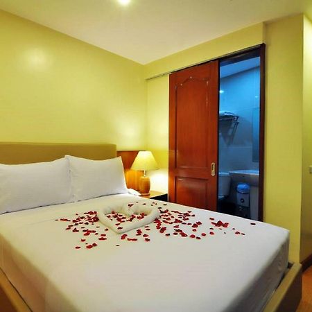 The Well Hotel Cebu Kültér fotó