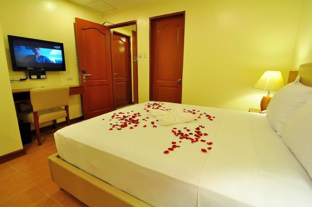 The Well Hotel Cebu Kültér fotó