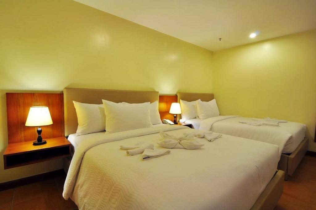 The Well Hotel Cebu Kültér fotó
