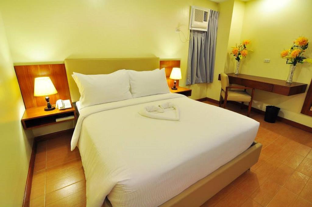 The Well Hotel Cebu Kültér fotó