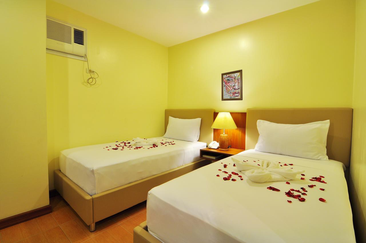 The Well Hotel Cebu Kültér fotó