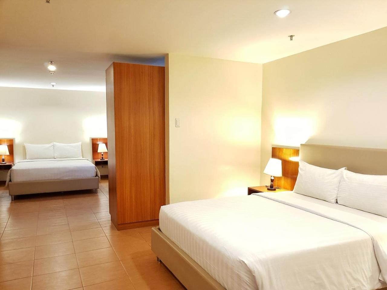 The Well Hotel Cebu Kültér fotó